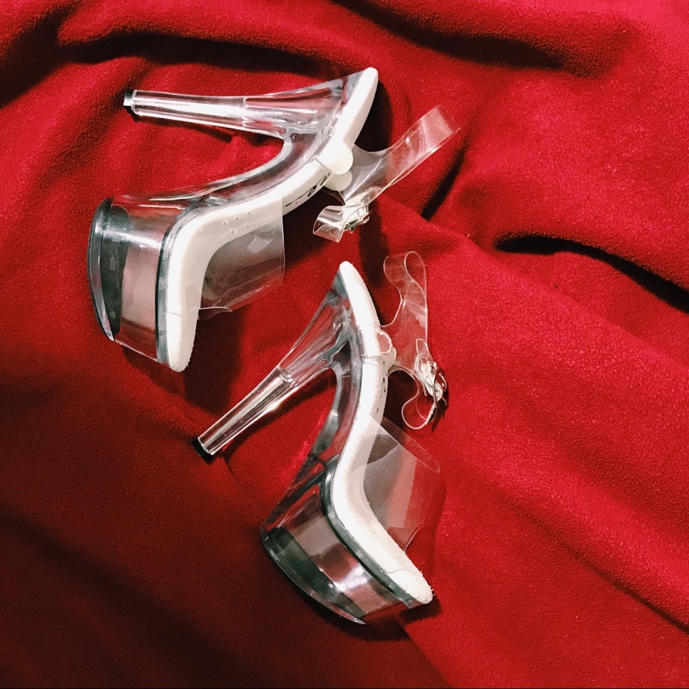 Ellie shoes 601 Brook stripper heels